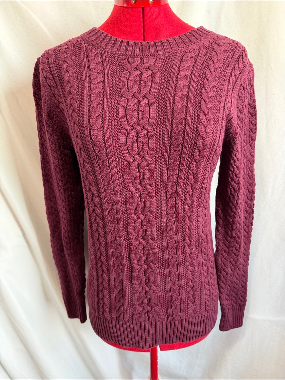 Amazon Essentials Cable Knit Crewneck Sweater - Plum
